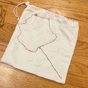 Elegant Gold Necklace